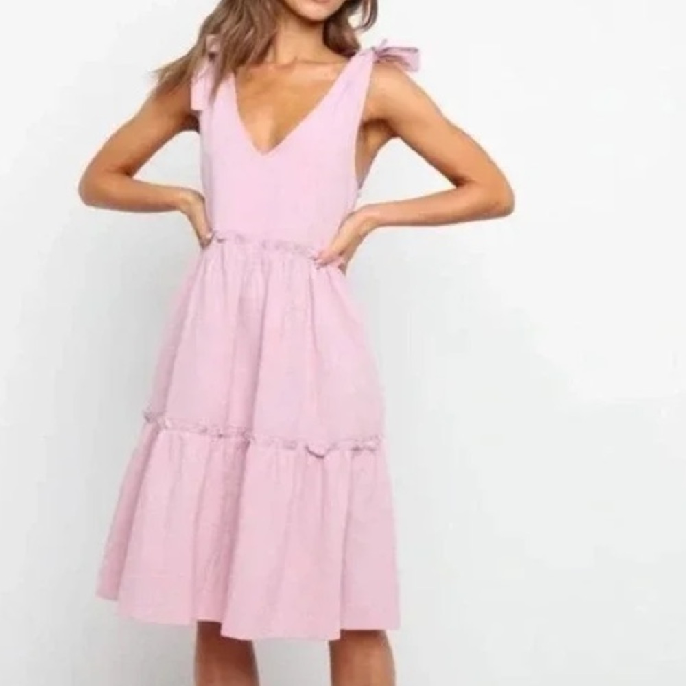 NWT Petal & Pup Erenda Lilac Sleeveless Tiered Dress